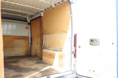 Peugeot BOXER Fourgon Premium Pack 