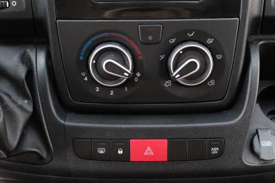 Peugeot BOXER Fourgon Premium Pack 